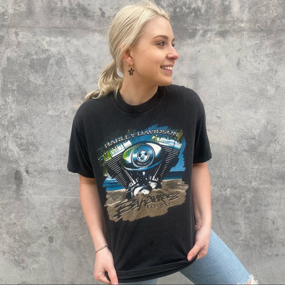 VINTAGE Harley Davidson Graphic Tee Bahamas - Picture 8 of 9